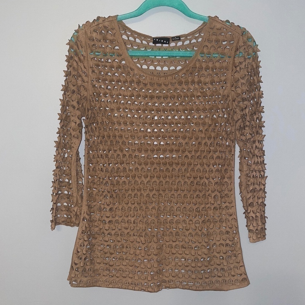 EUC Tribal Clothing Open Weave Net Tan 3/4 Sleeve Top Size Small